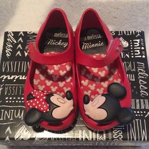 Mini Melissa Ultragirl Disney Twins Mary Jane, 6.